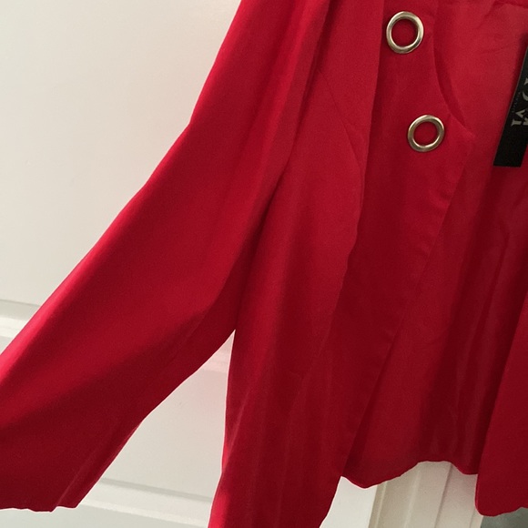 ❤️ NWT Red lightweight lined jacket - Picture 6 of 7